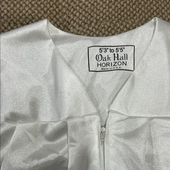 Elegant White Satin Men's Graduation Robe - Picture 2 of 5